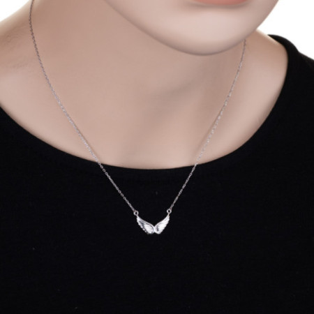 Strieborný náhrdelník - anjelské krídlo, dĺžka 43 až 46 cm | Argento.sk