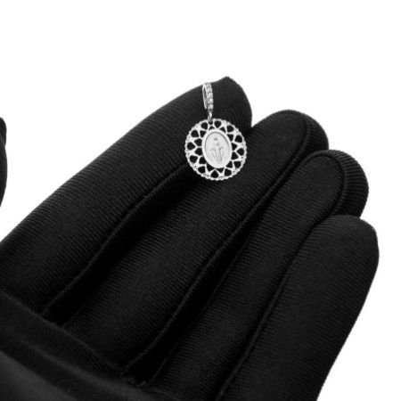 Prívesok z bieleho zlata Zázračná medaila - číre okrúhle zirkóny | Argento.sk