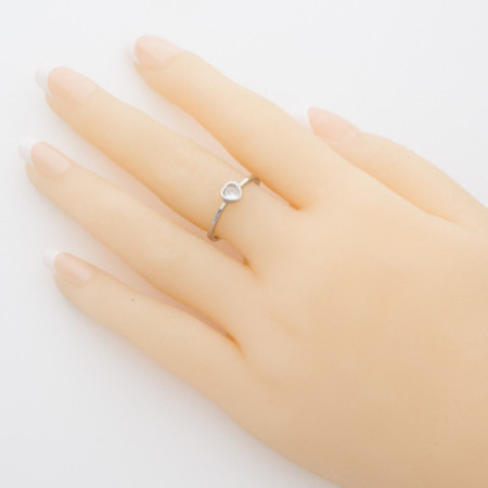 Strieborný prsteň - srdiečko, číry okrúhly zirkón | Argento.sk