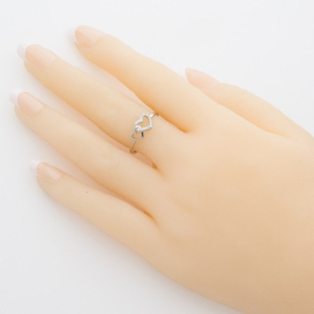 Strieborný prsteň - srdiečko, číre okrúhle zirkóny | Argento.sk