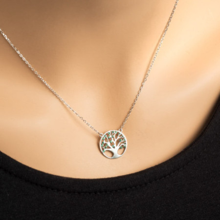 Strieborný náhrdelník - strom života, zelené okrúhle zirkóny, dĺžka 43 až 46 cm | Argento.sk