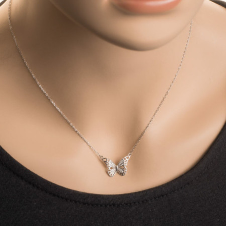 Strieborný náhrdelník - motýľ, číre okrúhle zirkóny, dĺžka 43 až 46 cm | Argento.sk