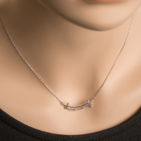 Strieborný náhrdelník - krížik, farebné okrúhle zirkóny, dĺžka 42 až 45 cm | Argento.sk