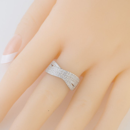 Strieborný prsteň - číre okrúhle zirkóny | Argento.sk