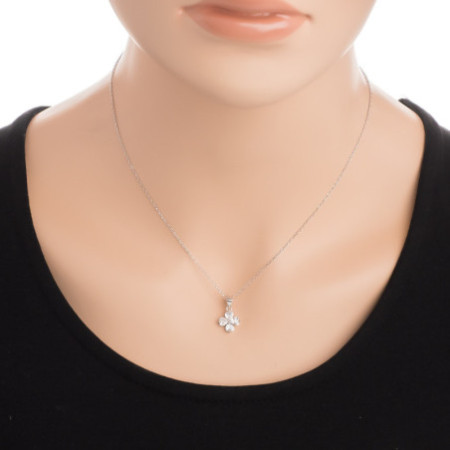 Strieborný náhrdelník - štvorlístok, číre zirkóny v tvare srdiečka, dĺžka 43 až 46 cm | Argento.sk