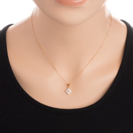 Pozlátený strieborný náhrdelník - štvorlístok, číre zirkóny v tvare srdiečka, dĺžka 43 až 46 cm | Argento.sk