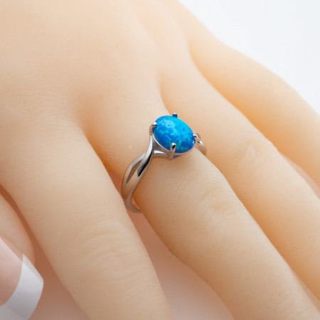 Strieborný prsteň - modrý oválny syntetický opál | Argento.sk