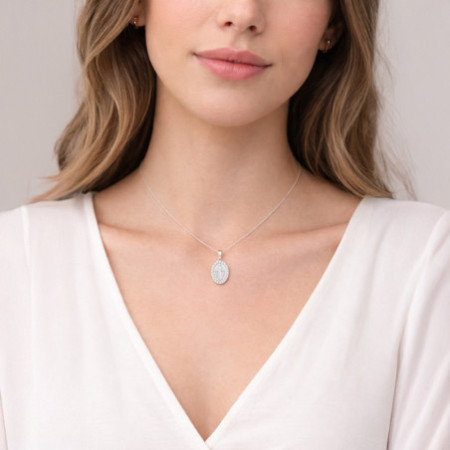 Prívesok z bieleho zlata Zázračná medaila - číre okrúhle zirkóny | Argento.sk