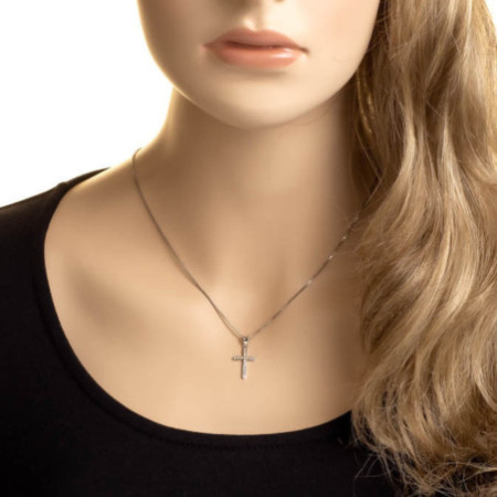 Strieborný prívesok - krížik, číre okrúhle zirkóny | Argento.sk