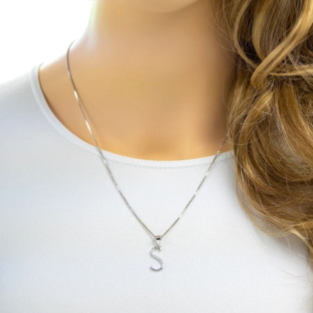 Strieborný prívesok - písmeno S, číre okrúhle zirkóny | Argento.sk