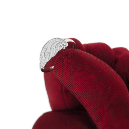 Strieborný prsteň - anjelské krídlo, číre okrúhle zirkóny | Argento.sk