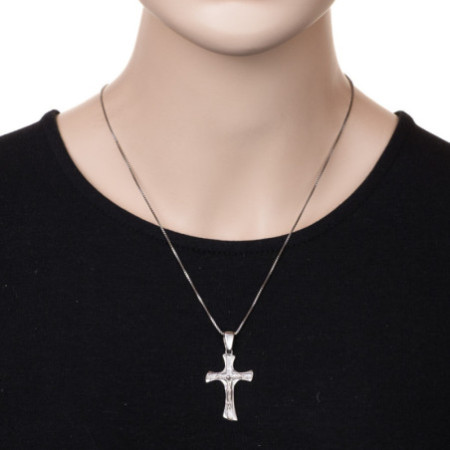 Strieborný prívesok - krížik s Ježišom | Argento.sk