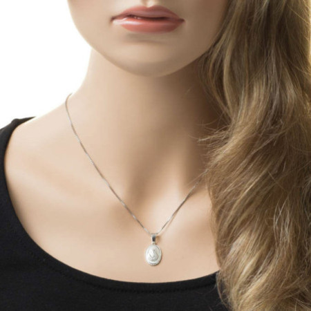 Strieborný prívesok - Madona s dieťaťom | Argento.sk