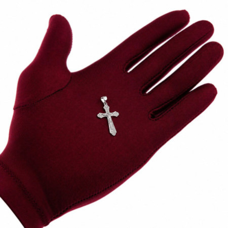Strieborný prívesok - krížik s Ježišom, číre okrúhle zirkóny | Argento.sk