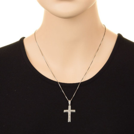 Strieborný prívesok - krížik s Ježišom | Argento.sk