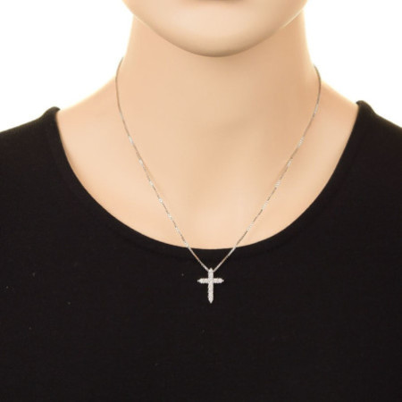 Strieborný prívesok - krížik, číre okrúhle zirkóny | Argento.sk