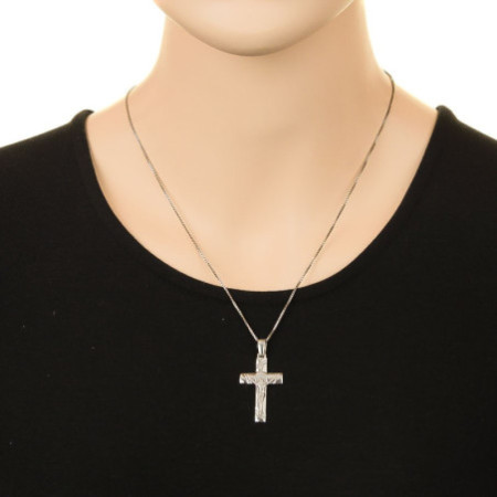 Strieborný prívesok - krížik s Ježišom | Argento.sk