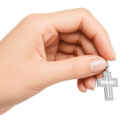 Strieborný prívesok - krížik, číre okrúhle zirkóny | Argento.sk
