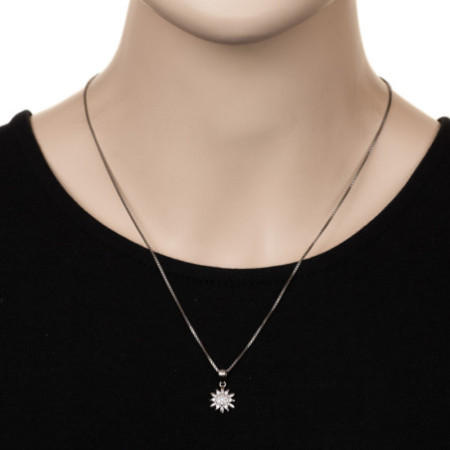 Strieborný prívesok - slnko, číre okrúhle zirkóny | Argento.sk