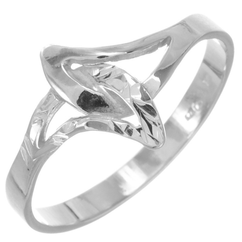 Strieborný prsteň s gravírom