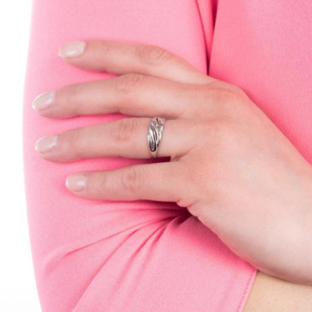 Strieborný prsteň s gravírom