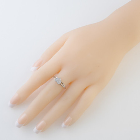 Strieborný prsteň - srdiečko, číre okrúhle zirkóny | Argento.sk