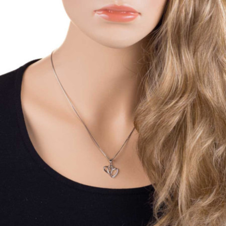 Strieborný prívesok - srdiečko, číre okrúhle zirkóny | Argento.sk