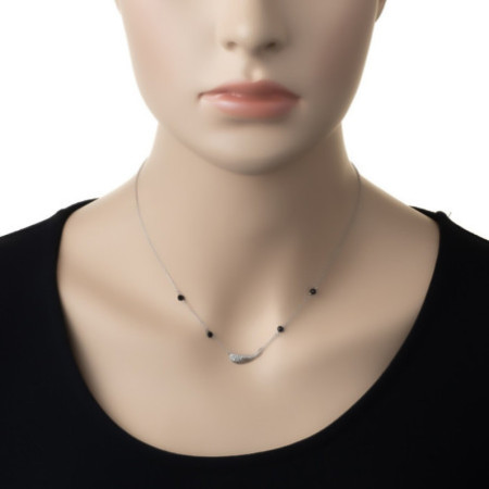 Strieborný náhrdelník - anjelské krídlo, čierne zirkóny v tvare guľôčky, číre okrúhle zirkóny, dĺžka 43 až 46 cm | Argento.sk